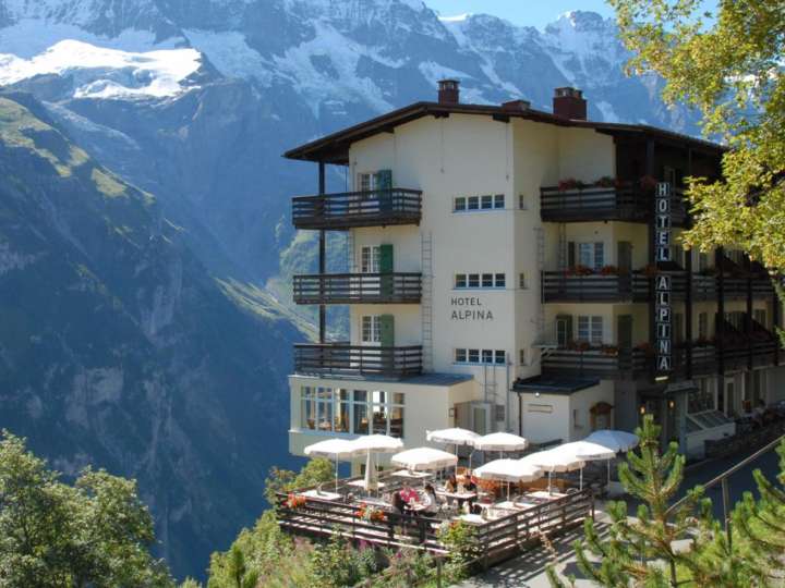 Alpina Hotel**