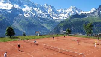 Aussen-Tennisplätze Sportchalet