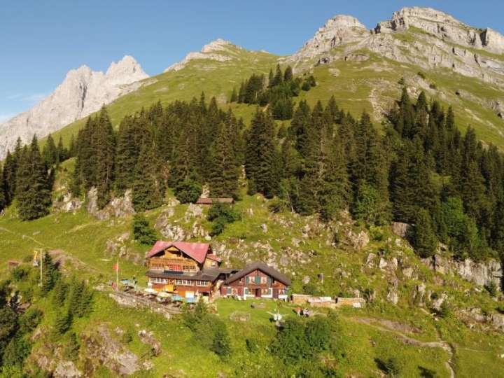 Auberge de montagne Tschingelhorn